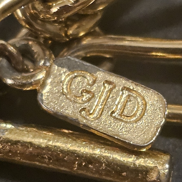 Vintage GJD Signed Three Straind Link Chain Necklace. - Picture 4 of 7